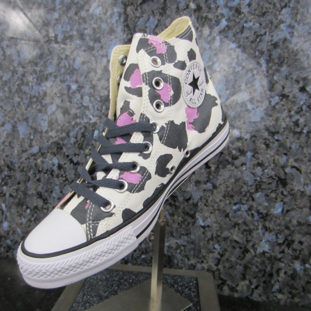 Converse Chuck Taylor All Star Hi Glow Sneaker (Wo - Picture 4 of 5